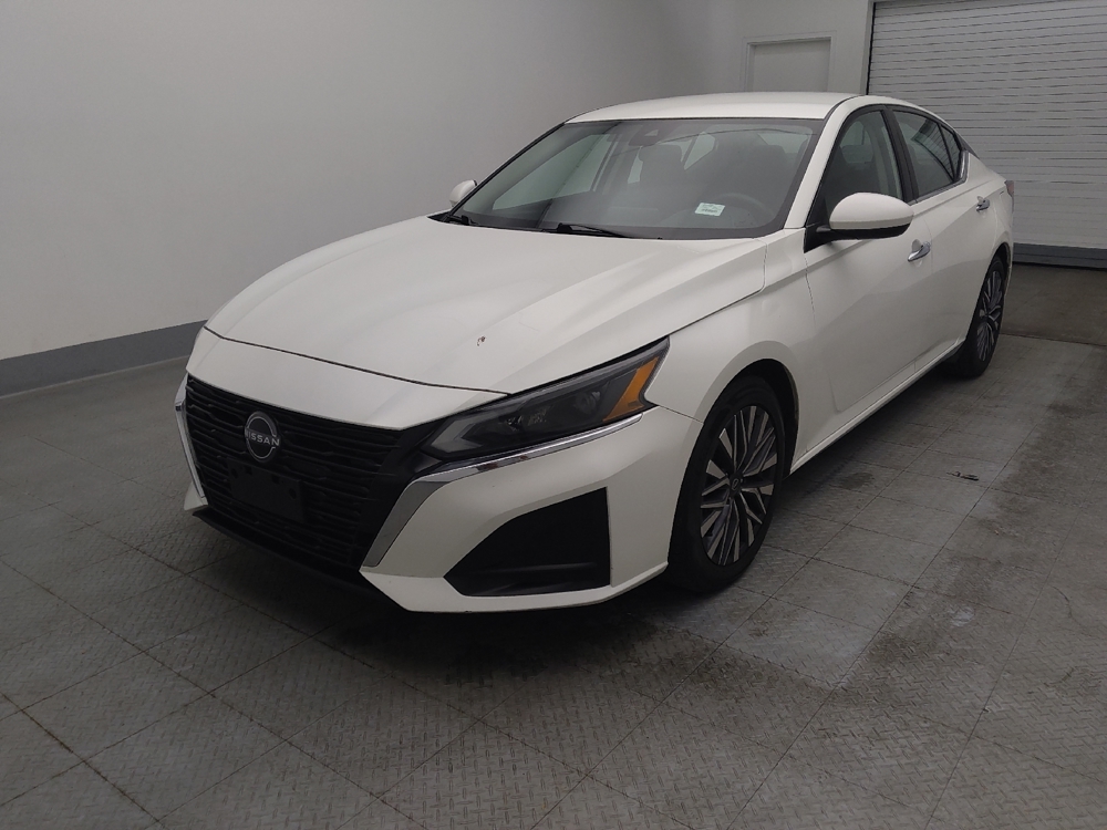 2023 Nissan Altima SV