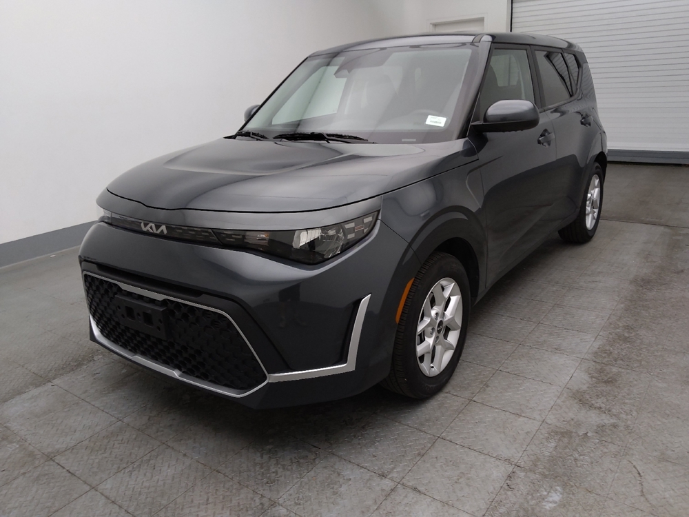 2024 Kia Soul LX's photo