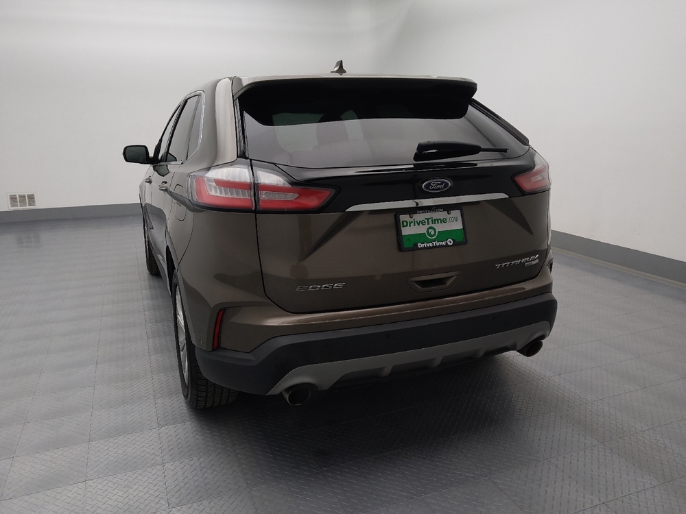 Image of 2019 Ford Edge Titanium