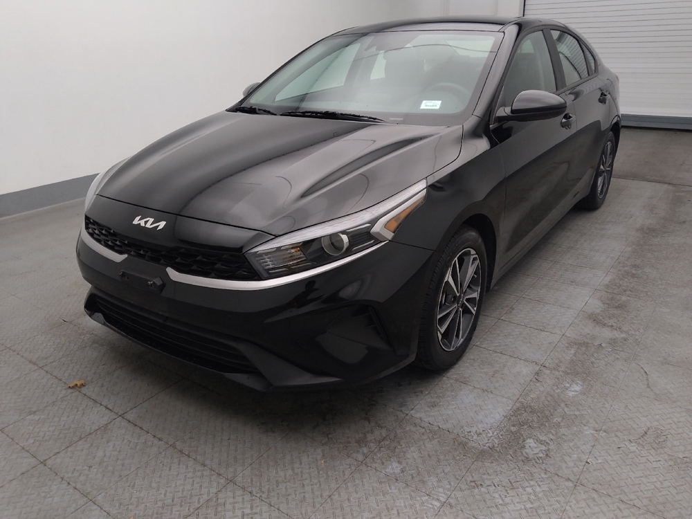 2024 Kia Forte LXS's photo