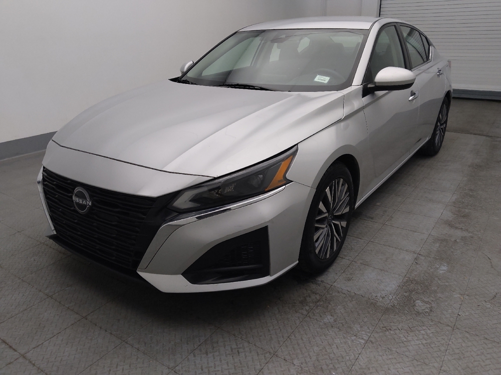 2023 Nissan Altima SV