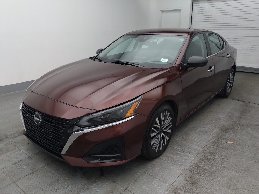 2024 Nissan Altima SV