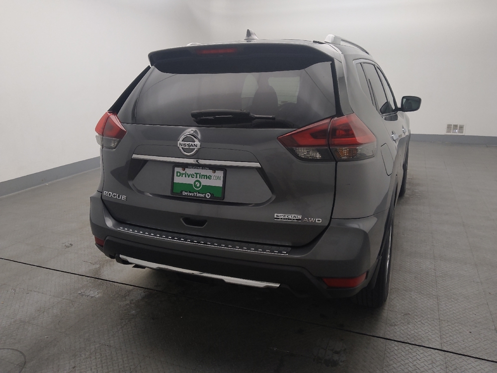 Image of 2019 Nissan Rogue S