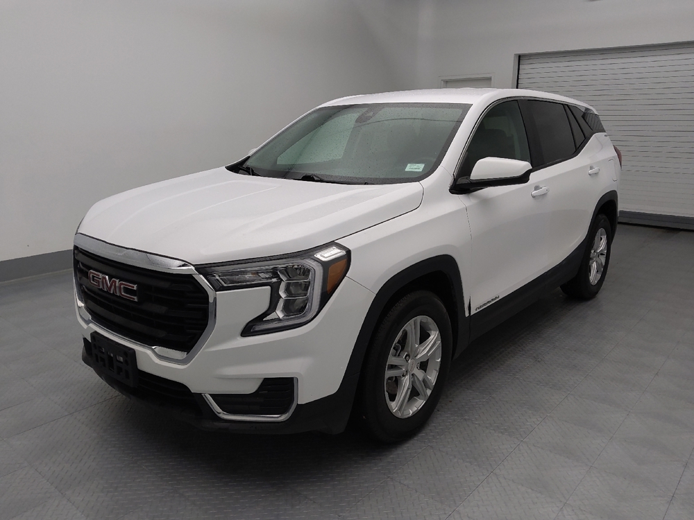 2024 GMC Terrain SLE's photo