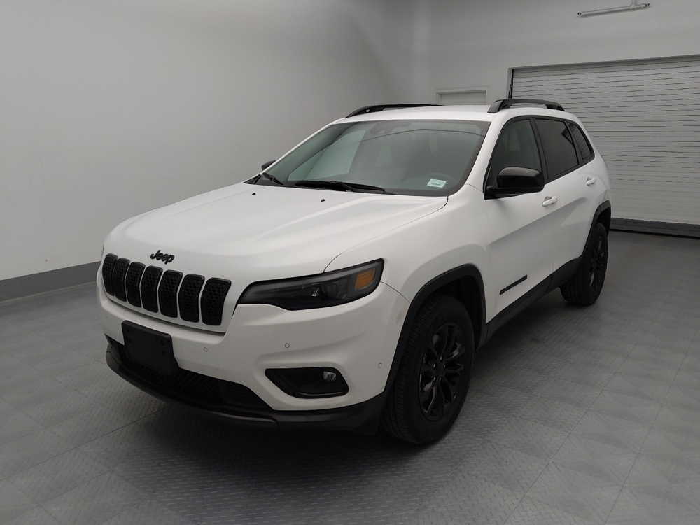 2023 Jeep Cherokee Altitude Lux's photo