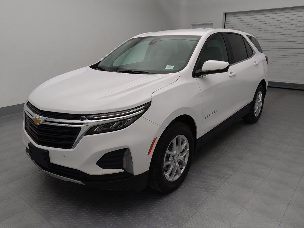 2022 Chevrolet Equinox LT's photo