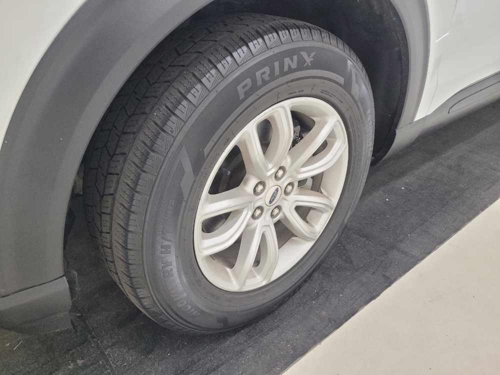 2020 Ford Explorer Base - Photo 24
