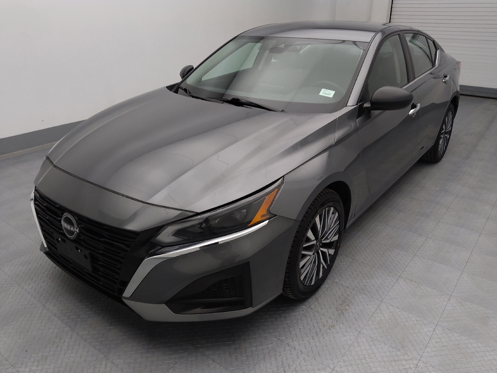 2024 Nissan Altima SV