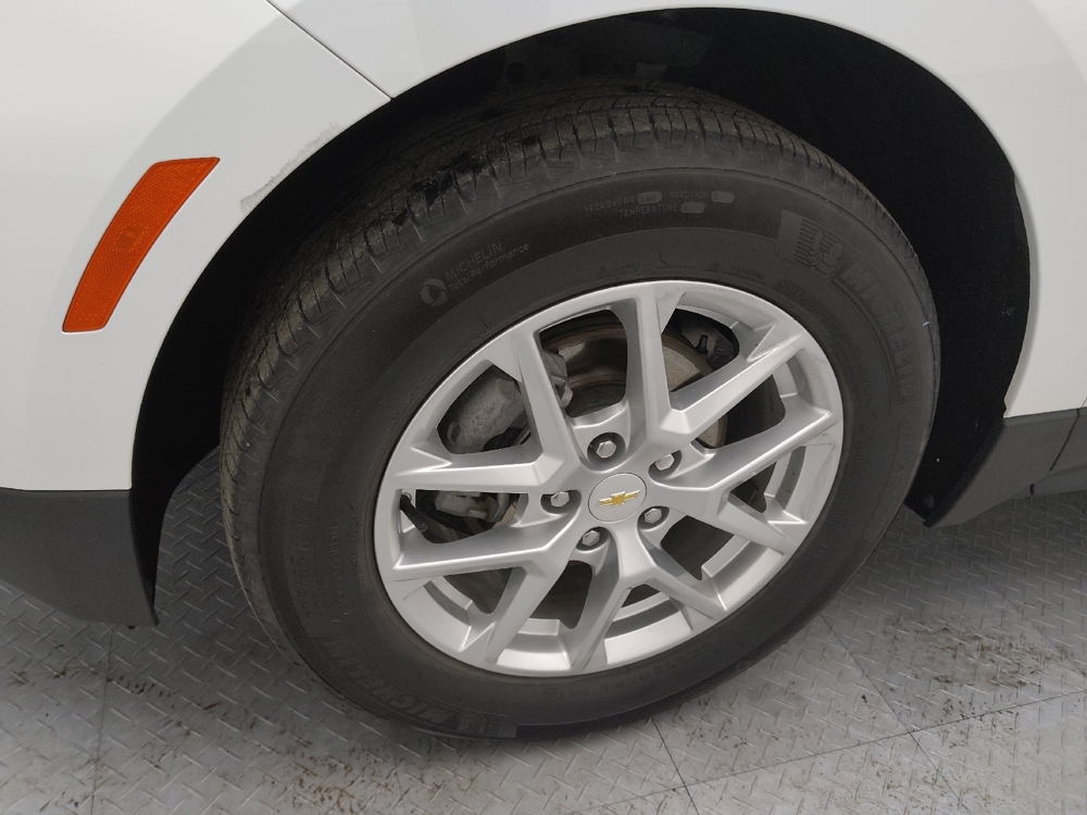 2022 Chevrolet Equinox LT - Photo 24