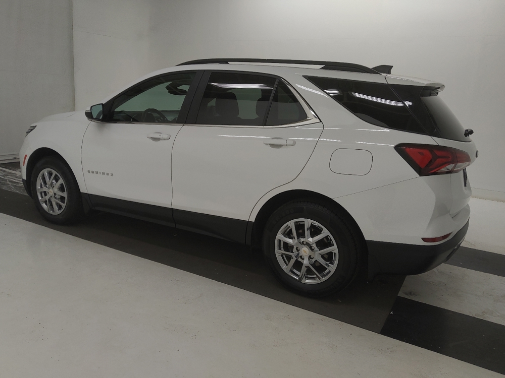 2022 Chevrolet Equinox LT - Photo 3