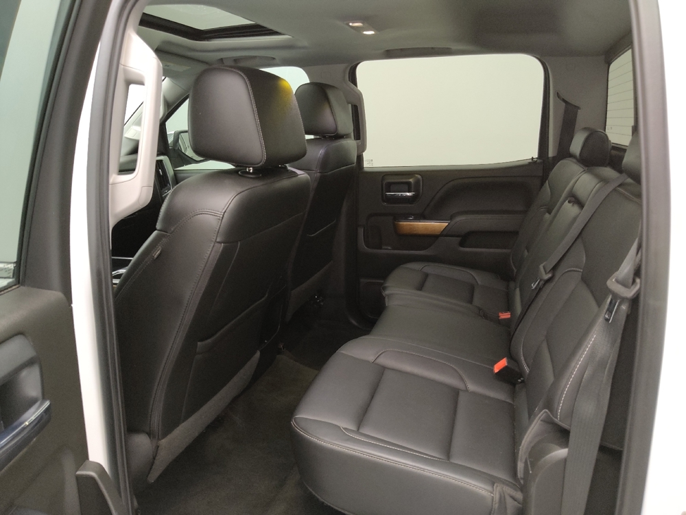 2018 Chevrolet Silverado 1500 LTZ - Photo 14