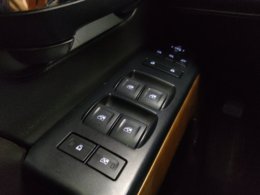 2018 Chevrolet Silverado 1500 LTZ - Photo 21