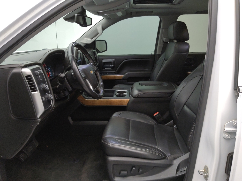 2018 Chevrolet Silverado 1500 LTZ - Photo 13