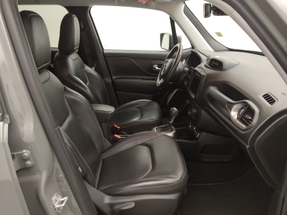 2021 Jeep Renegade Limited - Photo 16