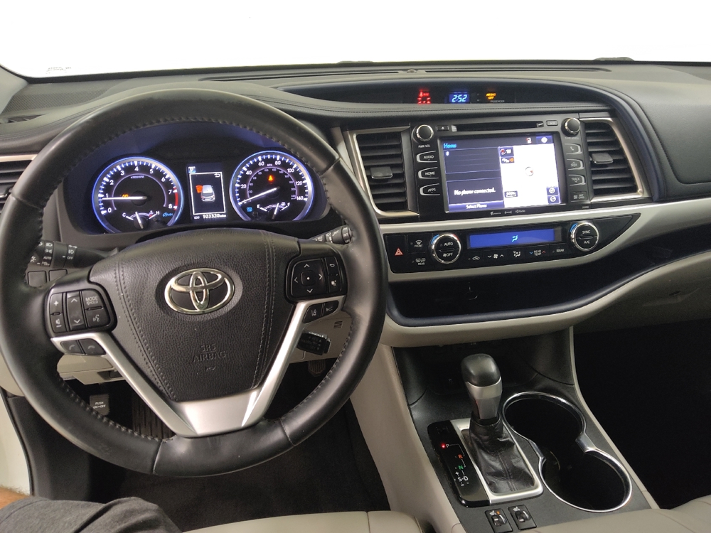 2019 Toyota Highlander XLE - Photo 17