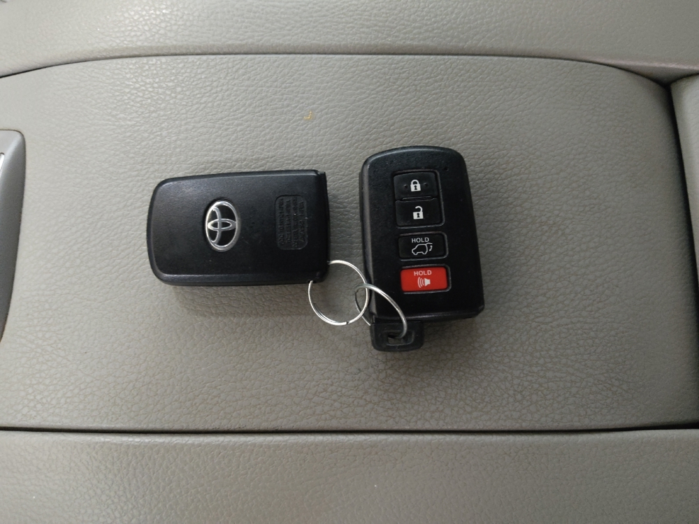 2019 Toyota Highlander XLE - Photo 25