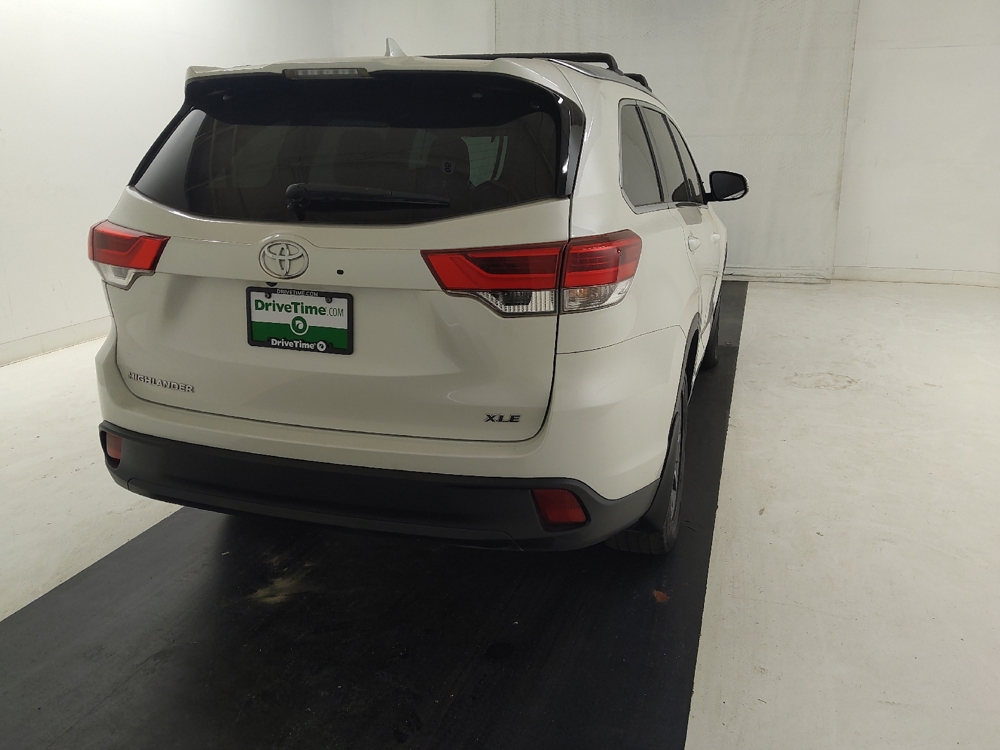 2019 Toyota Highlander XLE - Photo 6