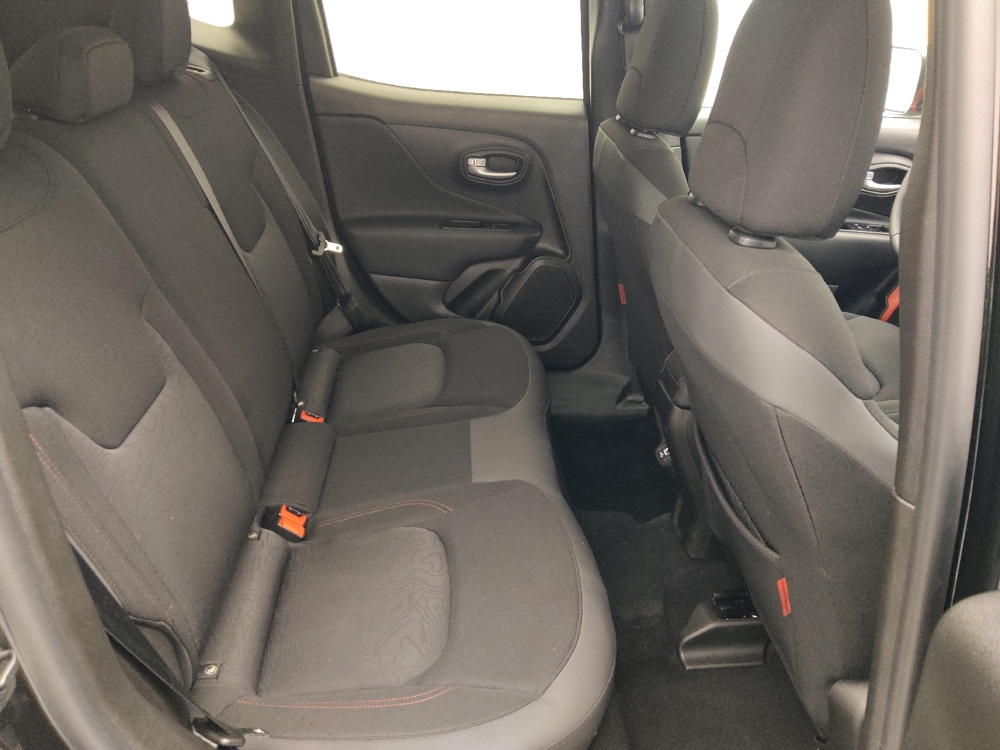 2023 Jeep Renegade Trailhawk - Photo 15