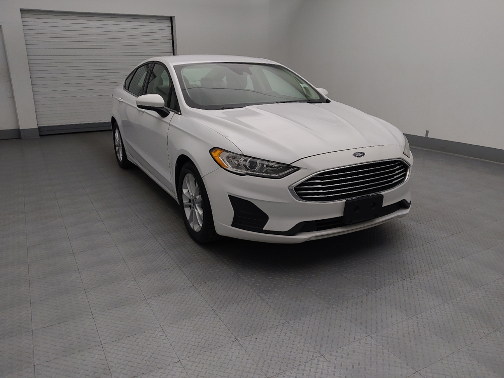 2019 Ford Fusion SE - Photo 11