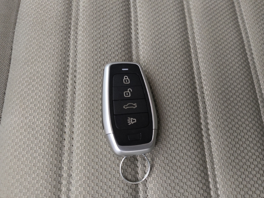 2019 Ford Fusion SE - Photo 25