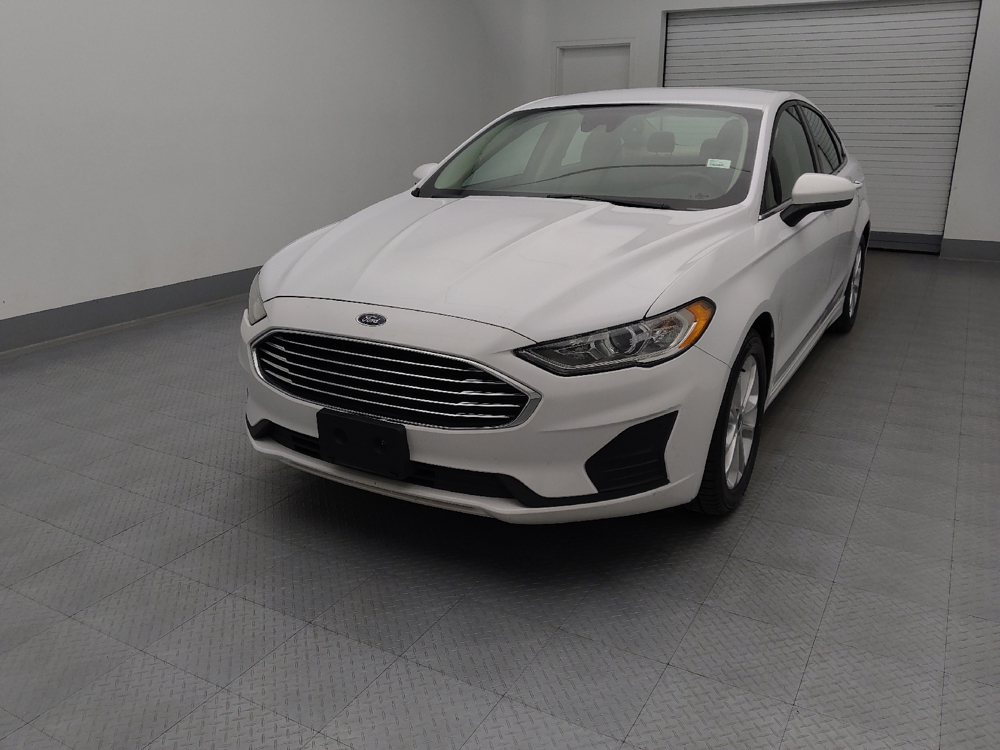2019 Ford Fusion SE - Photo 12