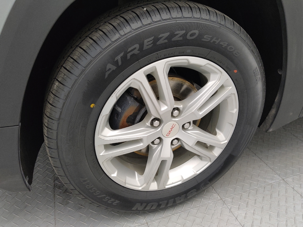2023 GMC Terrain SLE - Photo 24