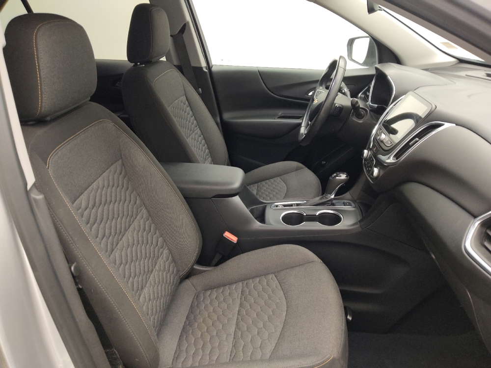 2021 Chevrolet Equinox LT - Photo 16