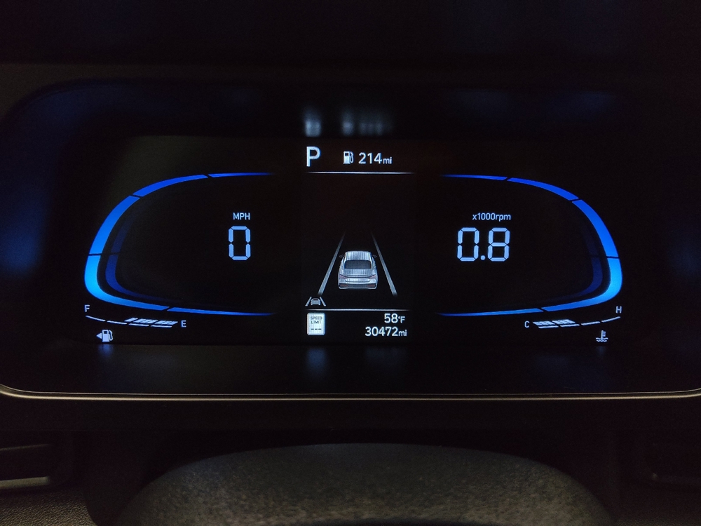 2025 Hyundai Elantra 18