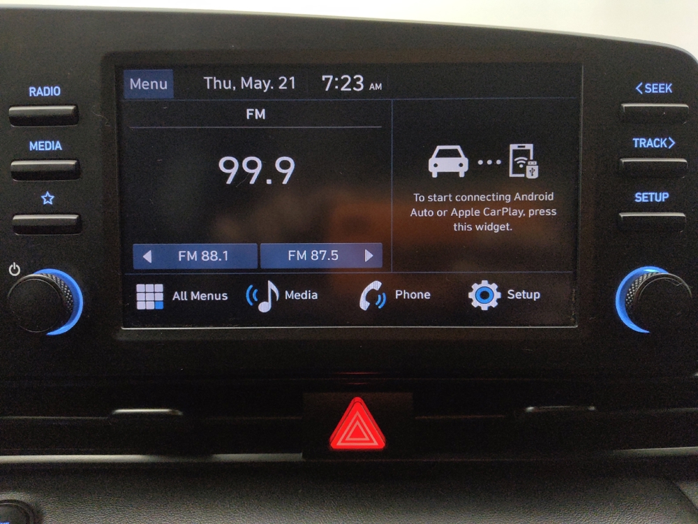2025 Hyundai Elantra 19