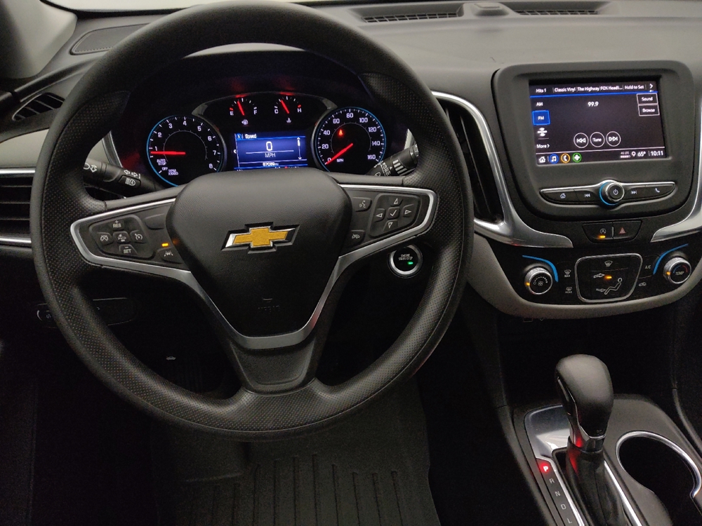 2022 Chevrolet Equinox LT - Photo 17