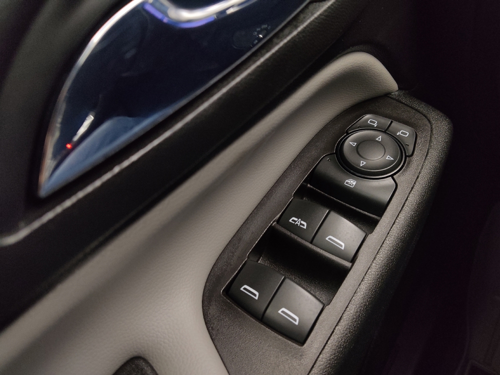 2022 Chevrolet Equinox LT - Photo 21