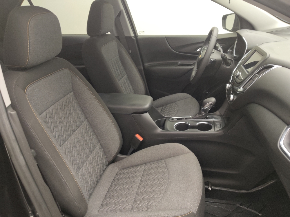 2022 Chevrolet Equinox LT - Photo 16