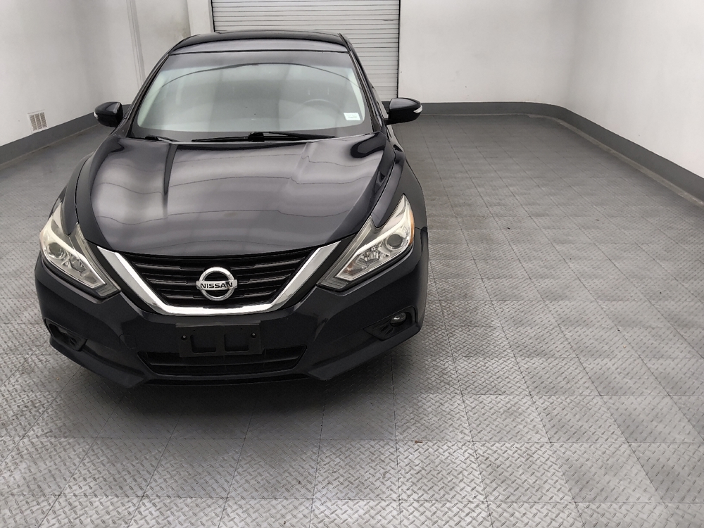 2018 Nissan Altima SL - Photo 12