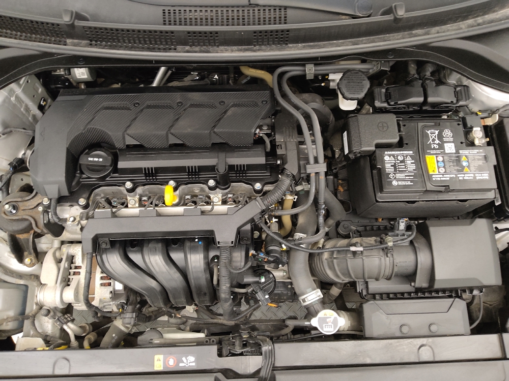 2022 Hyundai Accent SE - Photo 23
