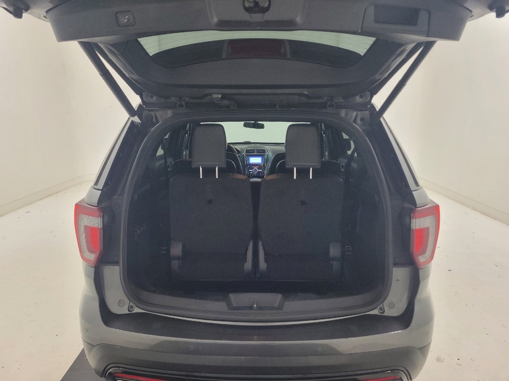 2017 Ford Explorer Sport - Photo 22