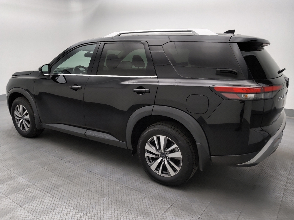 2022 Nissan Pathfinder SL - Photo 3