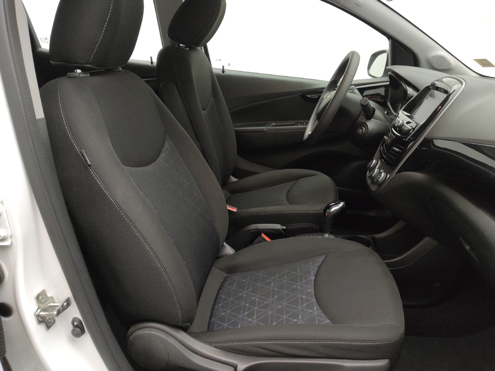 2021 Chevrolet Spark 1LT - Photo 16