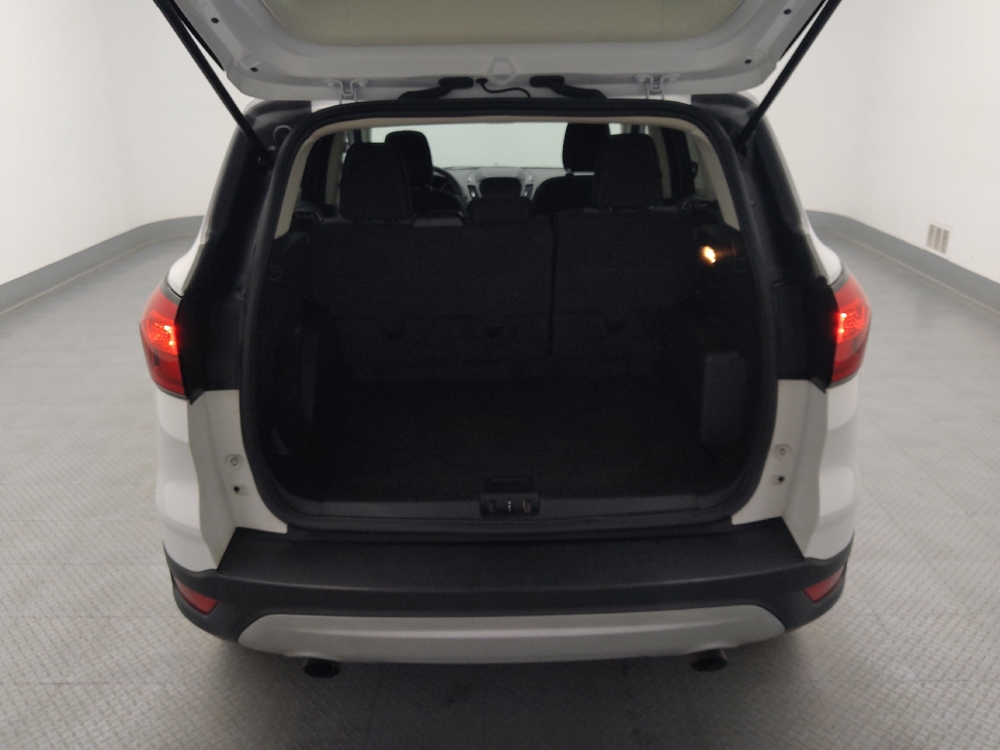 2019 Ford Escape SE - Photo 22