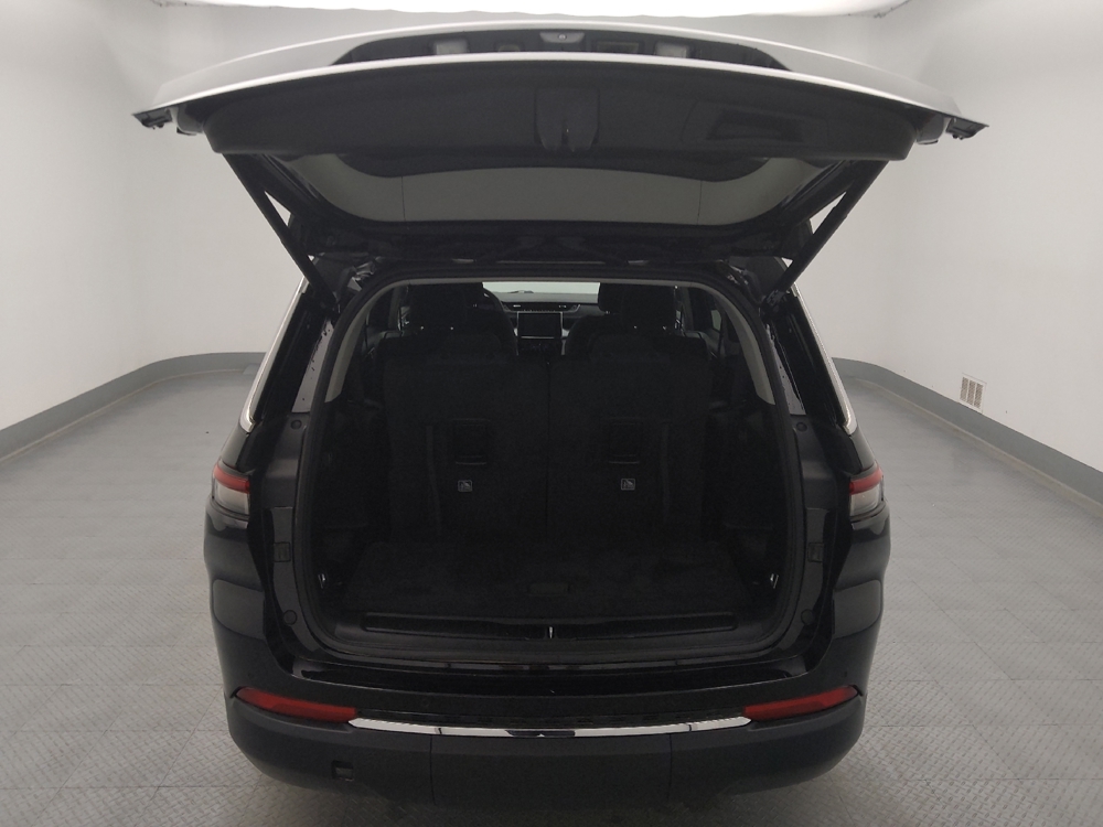 2023 Jeep Grand Cherokee L Laredo - Photo 22