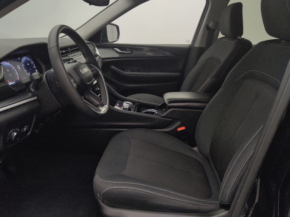 2023 Jeep Grand Cherokee L Laredo - Photo 13