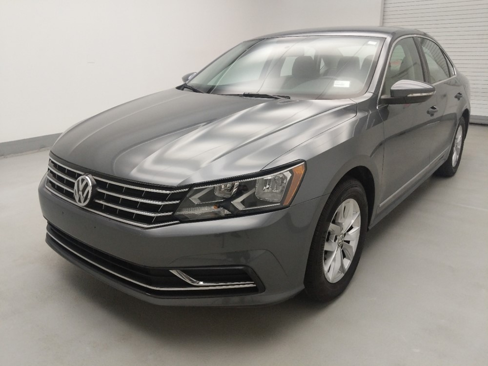 Used 2016 Volkswagen Passat Driver Front Bumper