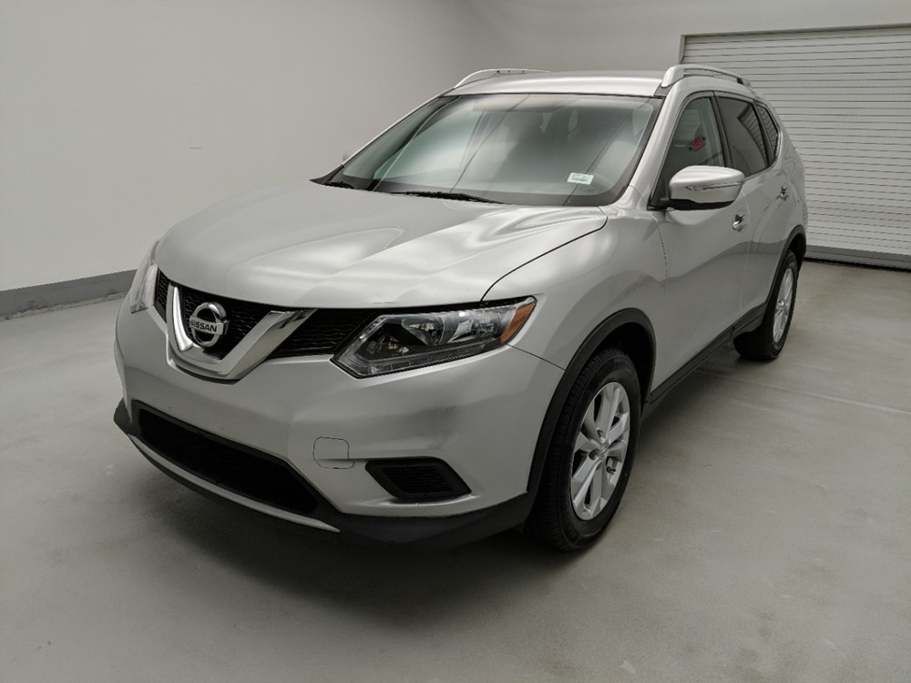 Used 2015 Nissan Rogue Driver Front Bumper