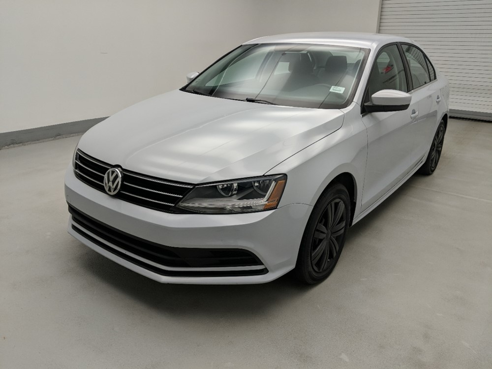 Used 2017 Volkswagen Jetta Driver Front Bumper