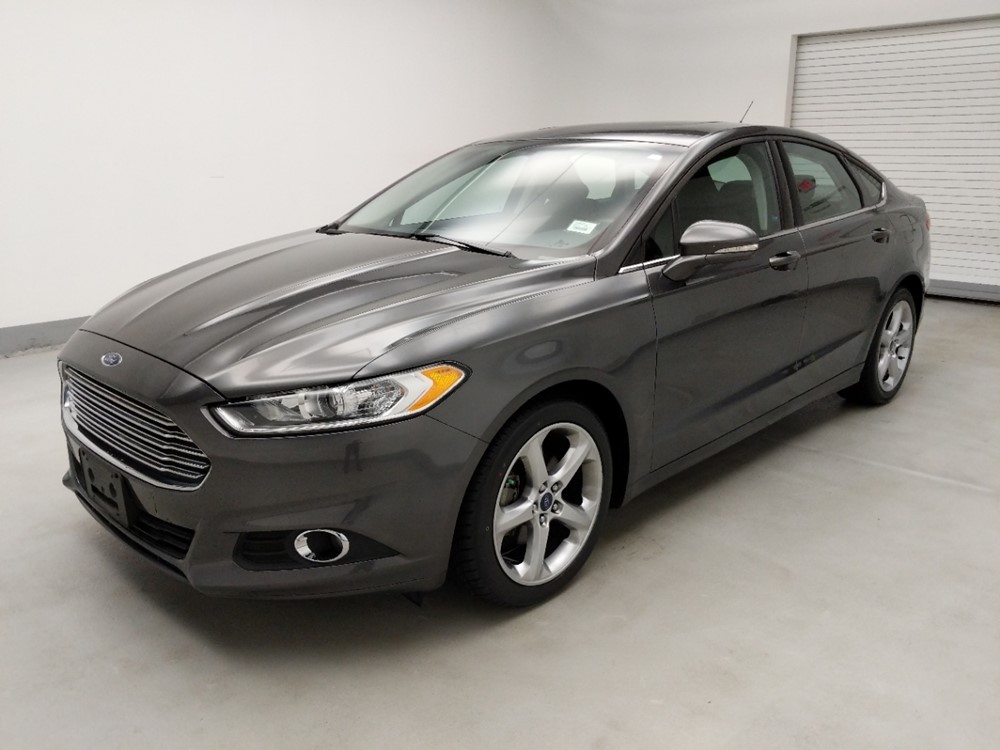 Used 2016 Ford Fusion Driver Front Bumper