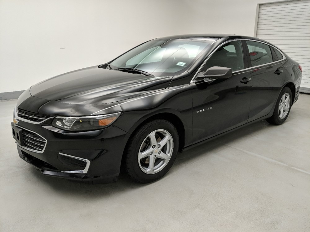 Used 2017 Chevrolet Malibu Driver Front Bumper
