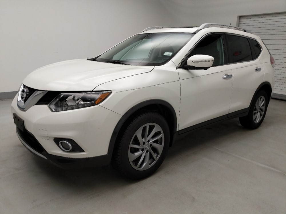 Used 2015 Nissan Rogue Driver Front Bumper