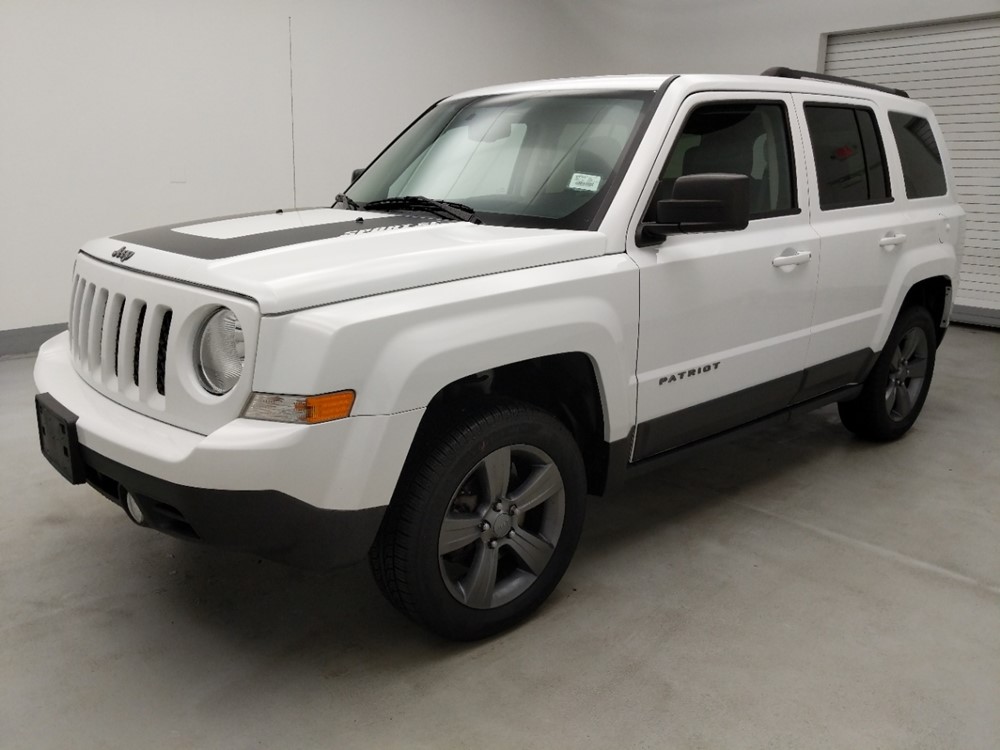 Used 2016 Jeep Patriot Driver Front Bumper