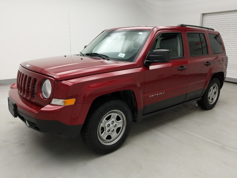Used 2017 Jeep Patriot Driver Front Bumper