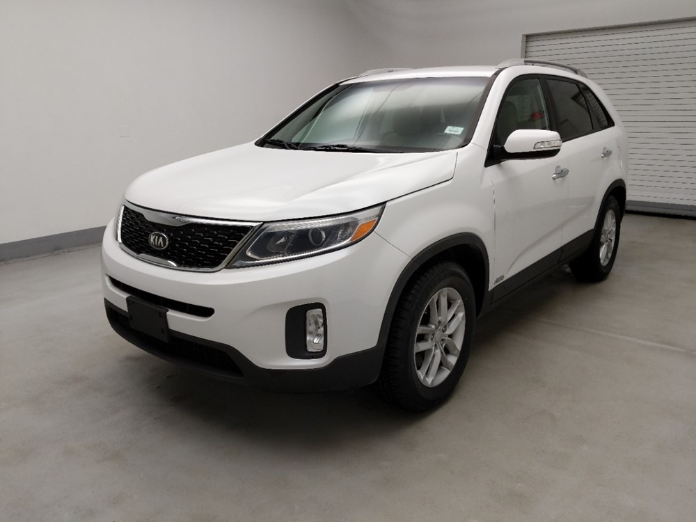 Used 2015 Kia Sorento Driver Front Bumper