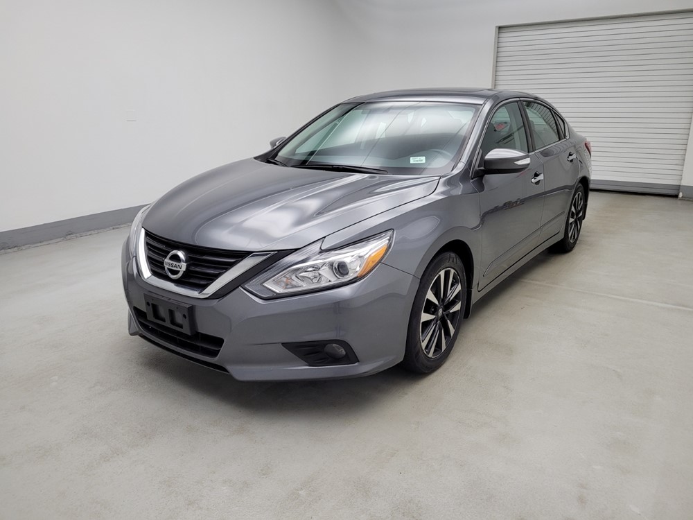 Used 2018 Nissan Altima Driver Front Bumper